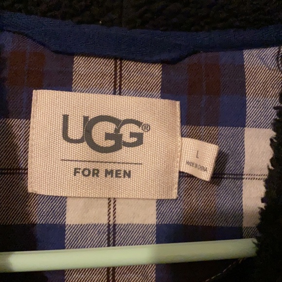 UGG Plaid Robe - Picture 2 of 4